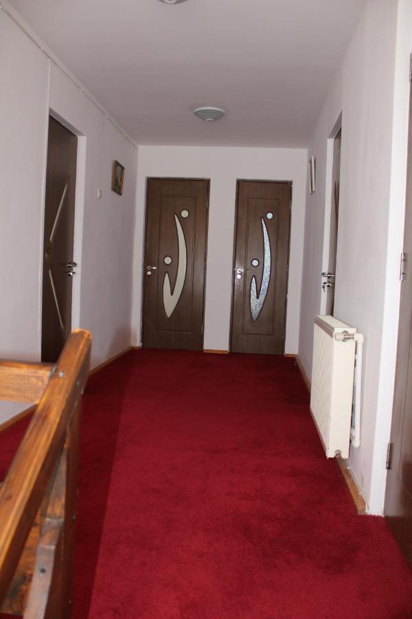 Casa Edi Hotel Poiana Negrii Buitenkant foto